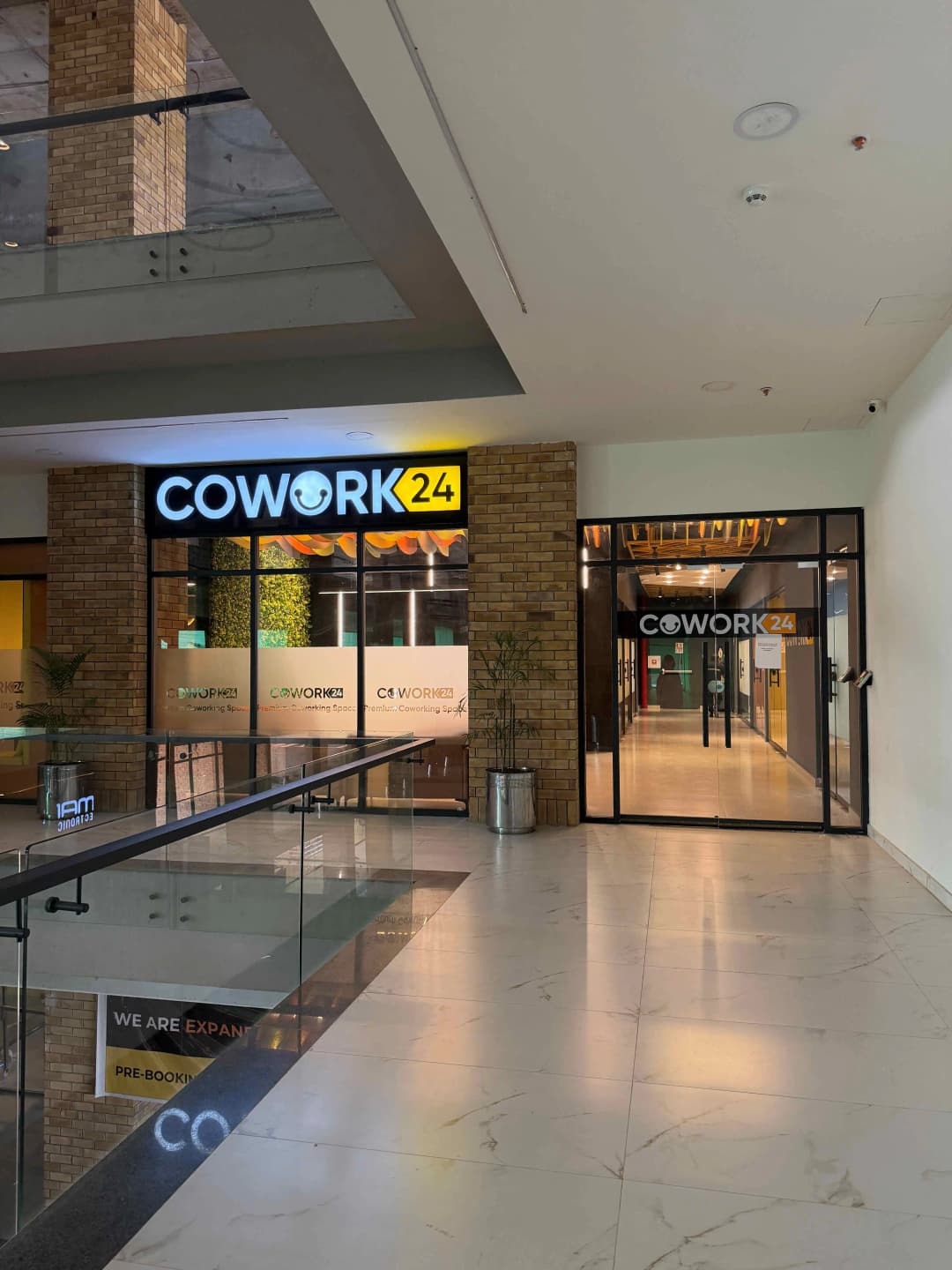 Modern Private Offices: The New Workspace