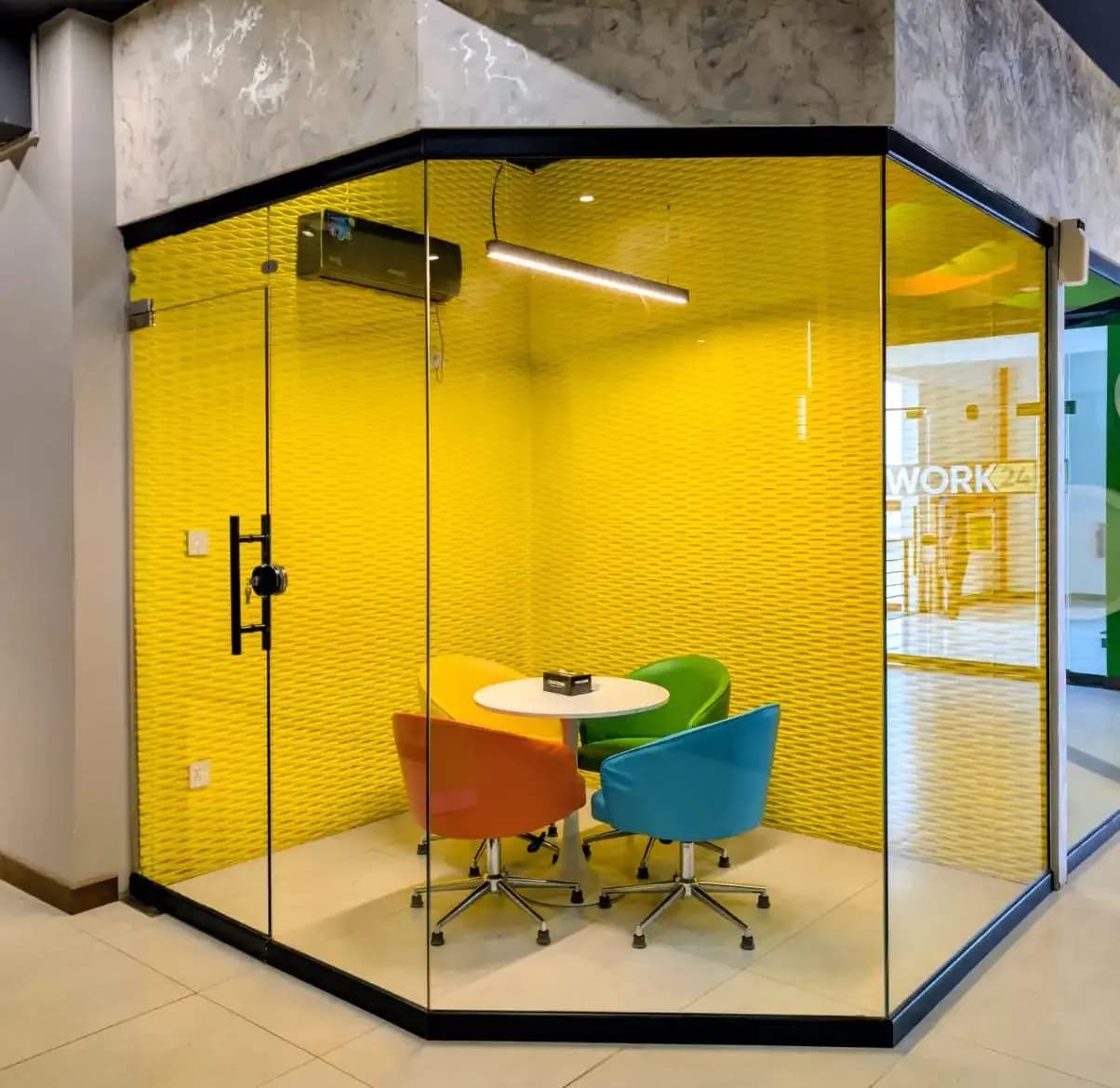 Huddle Room
